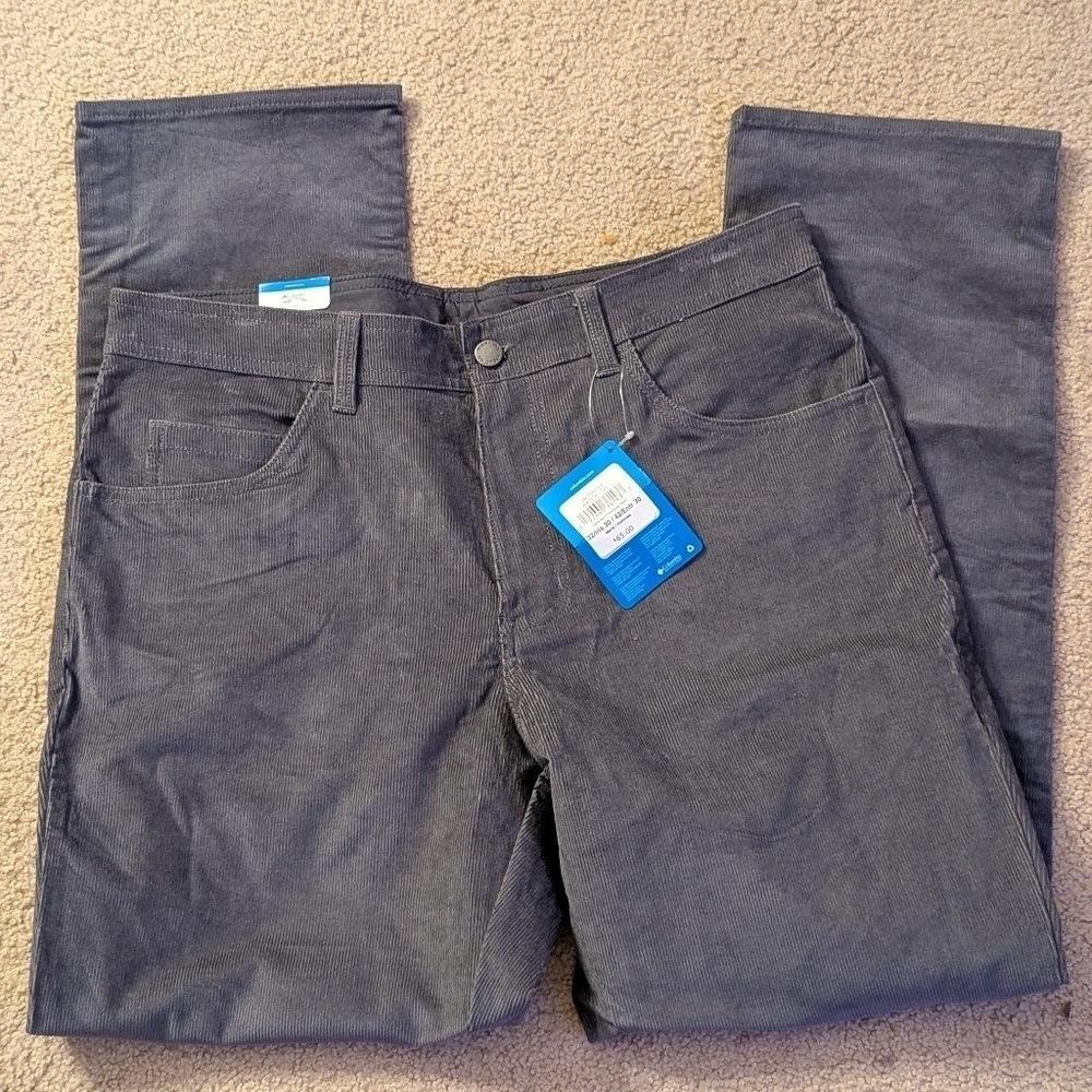 New with Tags Columbia Men's Gray Corduroy Straight Pants Size 32W 30L
